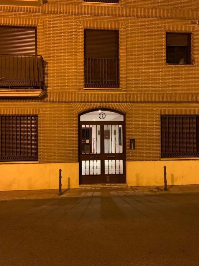 Апартаменти Gran Piso En El Centro De Alcala Алькала-де-Енарес Екстер'єр фото